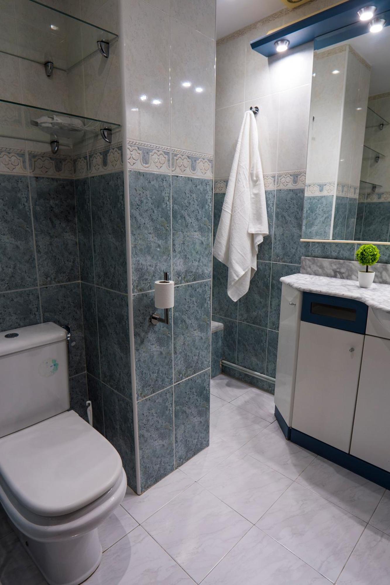Paratene Ostatu Habitaciones Эрандио Экстерьер фото